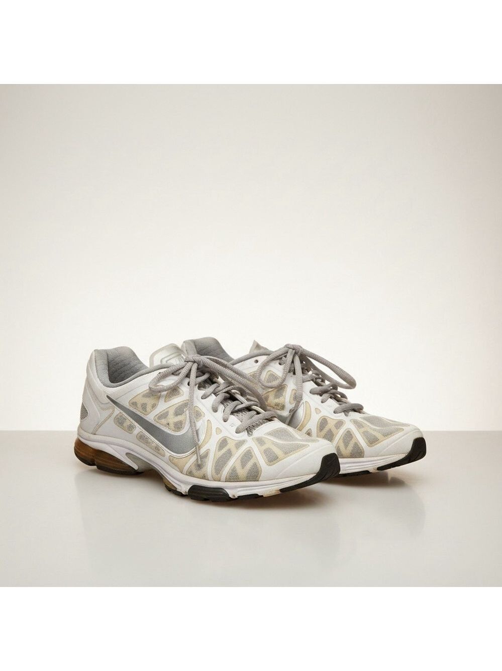 Nike Air Max+ 2011 Running Shoes in Silver/Metallic 7Y, Womens 8.5